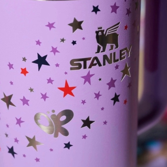 Stanley Olivia Rodrigo Exclusive Tumbler in Purple 💜 - Picture 3 of 5